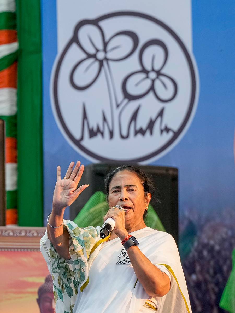 <div class="paragraphs"><p>ಮಮತಾ ಬ್ಯಾನರ್ಜಿ</p></div>