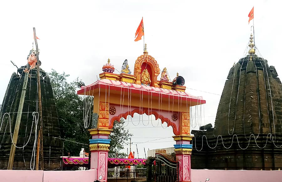 ಬಸವಕಲ್ಯಾಣ ತಾಲ್ಲೂಕಿನ ಉಮಾಪುರದ ಉಮಾ-ಮಹೇಶ್ವರ ಜೋಡಿ ದೇವಸ್ಥಾನಗಳು