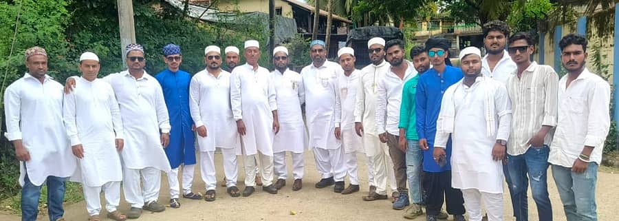 ಮುಂಡಗೋಡದಲ್ಲಿ ಮುಸ್ಲಿಮರು ಈದ್‌ ಮಿಲಾದ್‌ಅನ್ನು ಸಂಭ್ರಮದಿಂದ ಆಚರಿಸಿದರು