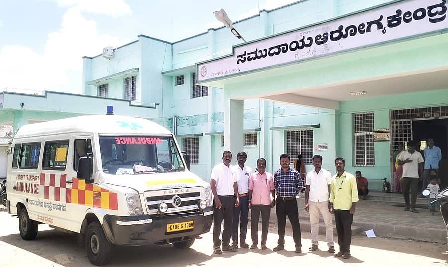 ವೈ.ಎನ್.ಹೊಸಕೋಟೆ ಗ್ರಾಮದ ಸಮುದಾಯ ಆರೋಗ್ಯ ಕೇಂದ್ರದಲ್ಲಿ ಸರ್ಕಾರಿ ಆಂಬುಲೆನ್ಸ್ ಸೇವೆ ಆರಂಭಗೊಂಡಿತು