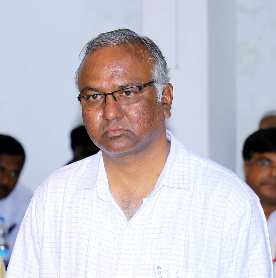 ಡಾ. ಧ್ಯಾನೇಶ್ವರ ನೀರಗುಡೆ