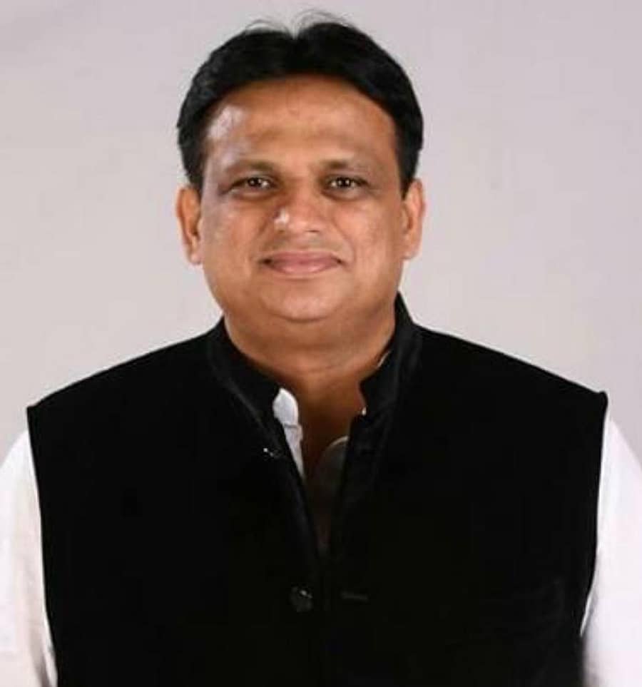 ಡಾ.ಅಜಯ್ ಸಿಂಗ್