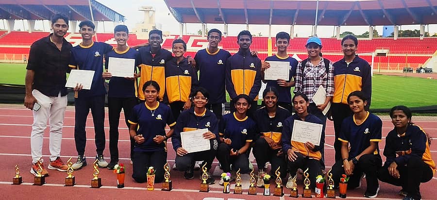 ಗೋಣಿಕೊಪ್ಪಲು ಕಾಲ್ಸ್ ಶಾಲೆಯ ವಿದ್ಯಾರ್ಥಿಗಳಾದ ಎಸ್.ಗಗನ್, ದವಲ್ ದೇವಯ್ಯ, ಜನ್ಯ ಬೊಳ್ಳಮ್ಮ, ಕೆ.ಎಂ.ನೀಲಮ್ಮ, ನಿಶ್ಚಲ್ ಗೌಡ, ಆದರ್ಶ್, ಸ್ವಯಂ ಬೋಪಯ್ಯ, ದರ್ಶಲ್ ಸಾಯಿರೆಡ್ಡಿ, ಆರ ಮಿಠಾಯಿ ವಾಲ ಅಥ್ಲೆಟಿಕ್ಸ್ನಲ್ಲಿ ಪಾಲ್ಗೊಂಡು 12 ಪದಕ ಗಳಿಸಿದರು