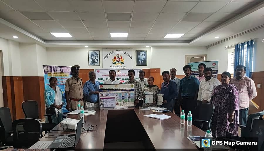 ಗೌರಿಬಿದನೂರು ತಾಲ್ಲೂಕು ಆಡಳಿತ ಸೌಧದಲ್ಲಿ ರೇಬಿಸ್ ನಿಯಂತ್ರಣ ಕಾರ್ಯಕ್ರಮ ಮಂಗಳವಾರ ನಡೆಯಿತು