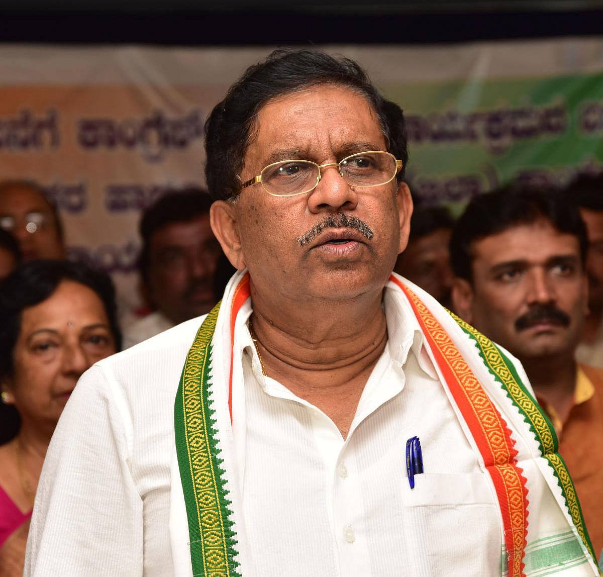 ಗೃಹ ಸಚಿವ ಪರಮೇಶ್ವರ್ ವಿರುದ್ಧ ಬೆಟ್ಟಿಂಗ್ ಆರೋಪ: ಅಪರಾಧ ಪ್ರಕರಣ ದಾಖಲಿಸಲು ಆದೇಶ