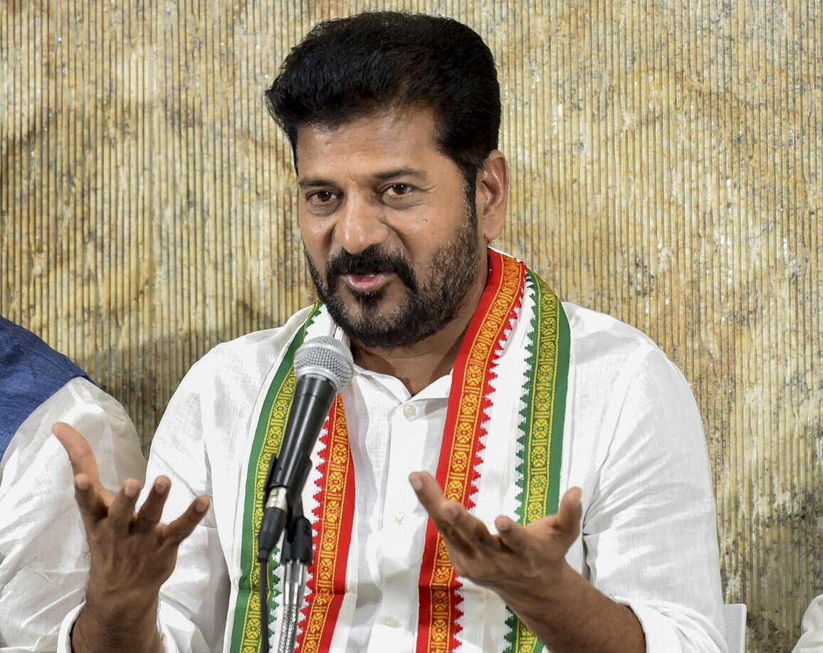 Video| ಹಿಂದೂ ದೇವತೆಯರ ಬಗ್ಗೆ ರೇವಂತ್ ರೆಡ್ಡಿ ವಿವಾದಾತ್ಮಕ ಹೇಳಿಕೆ: ಆಗಿದ್ದೇನು?