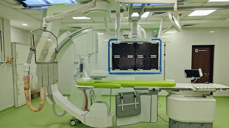 ಗದಗ ವೈದ್ಯಕೀಯ ವಿಜ್ಞಾನಗಳ ಸಂಸ್ಥೆಯಲ್ಲಿ ನೂತನವಾಗಿ ನಿರ್ಮಾಣವಾಗಿರುವ ಕ್ಯಾಥ್ಲ್ಯಾಬ್ನ ಒಳಾಂಗಣ ಚಿತ್ರಣ