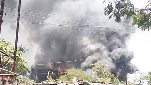 <div class="paragraphs"><p>ಕಾರ್ಖಾನೆಯಲ್ಲಿ ಸ್ಫೋಟ</p></div>