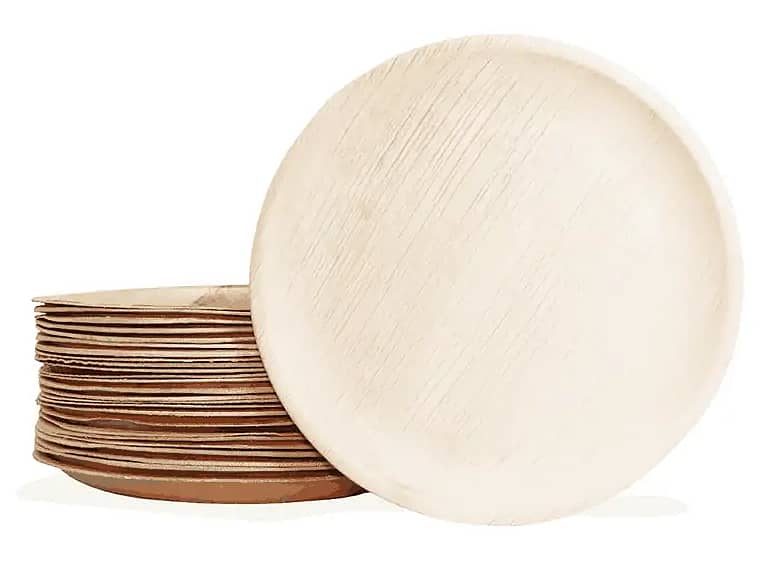 ಅಡಿಕೆ ಹಾಳೆಯಿಂದ ತಯಾರಿಸಿದ ವೃತ್ತಾಕಾರದ ಪ್ಲೇಟ್ಗಳು