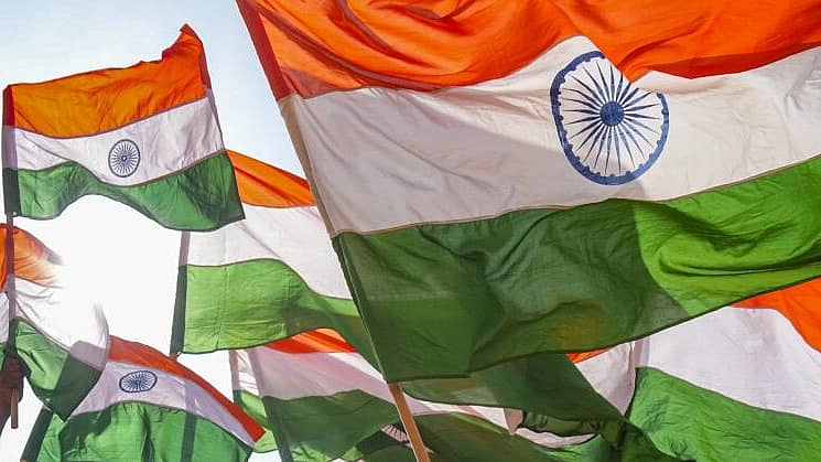 <div class="paragraphs"><p>ಇಂದು ದೇಶದೆಲ್ಲೆಡೆ 76ನೇ ಗಣರಾಜ್ಯೋತ್ಸವ ದಿನಾಚರಣೆಯನ್ನು ಸಂಭ್ರಮದಿಂದ ಆಚರಿಸಲಾಗುತ್ತಿದೆ</p></div>