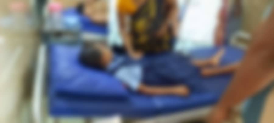 <div class="paragraphs"><p>ಆಸ್ಪತ್ರೆಗೆ ದಾಖಲಾದ ವಿದ್ಯಾರ್ಥಿಗಳು</p></div>