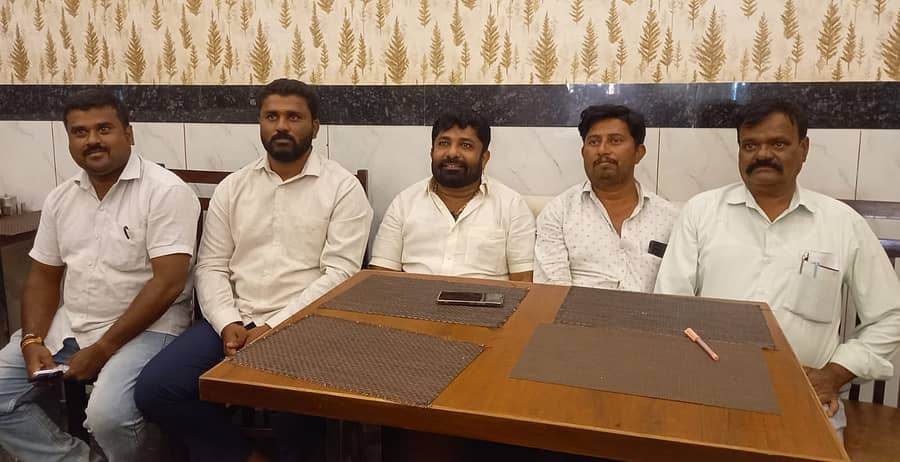 ಕನಕಪುರದಲ್ಲಿ ನಡೆದ ಸುದ್ದಿಗೋಷ್ಠಿಯಲ್ಲಿ ಜೆಡಿಎಸ್ ಜಿಲ್ಲಾ ಪ್ರಧಾನ ಕಾರ್ಯದರ್ಶಿ ನಾಗರಾಜು ಬಿ.ಟಿ ಮಾತನಾಡಿದರು