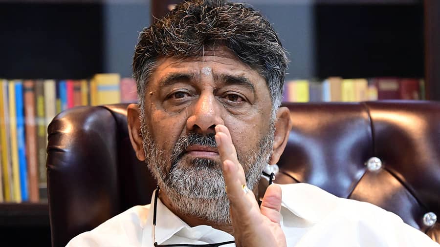 <div class="paragraphs"><p>DK ಶಿವಕುಮಾರ್</p></div>