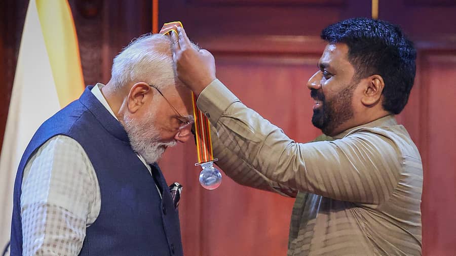 <div class="paragraphs"><p>ನರೇಂದ್ರ ಮೋದಿ, </p></div>