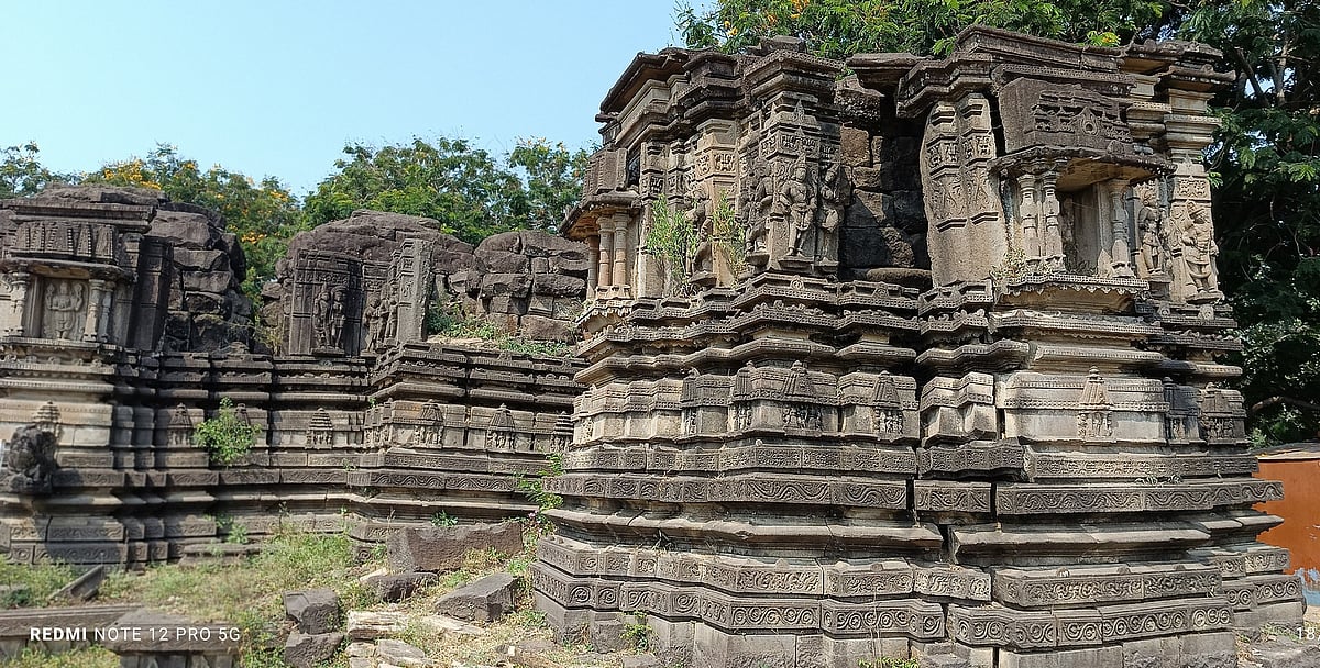 ‘ಶಿಲೆಯಲ್ಲಿ ಅರಳಿದ ಶಿಲ್ಪ ಕಾವ್ಯಗಳ ಕಾಳಗಿ’
