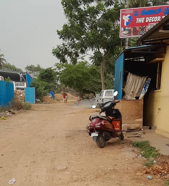 ಕಾವೇರಿ ನೀರು ಪೂರೈಕೆಯಾಗದ ಗೊಟ್ಟಿಗೆರೆಯ ರಸ್ತೆ 