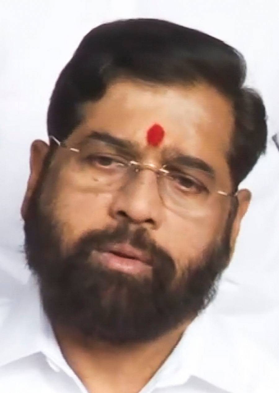 <div class="paragraphs"><p>ಏಕನಾಥ ಶಿಂದೆ</p></div>