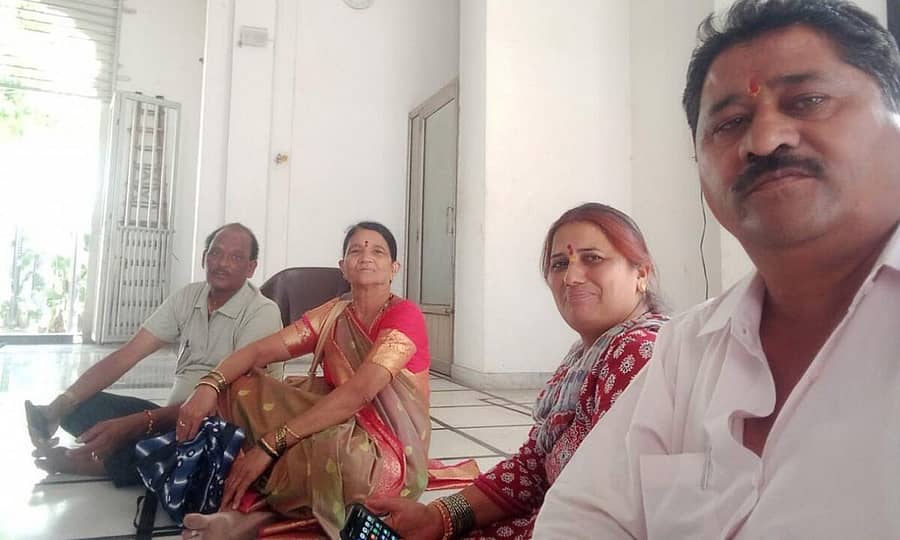 <div class="paragraphs"><p>ಹಾನಗಲ್ ಜನರು</p></div>