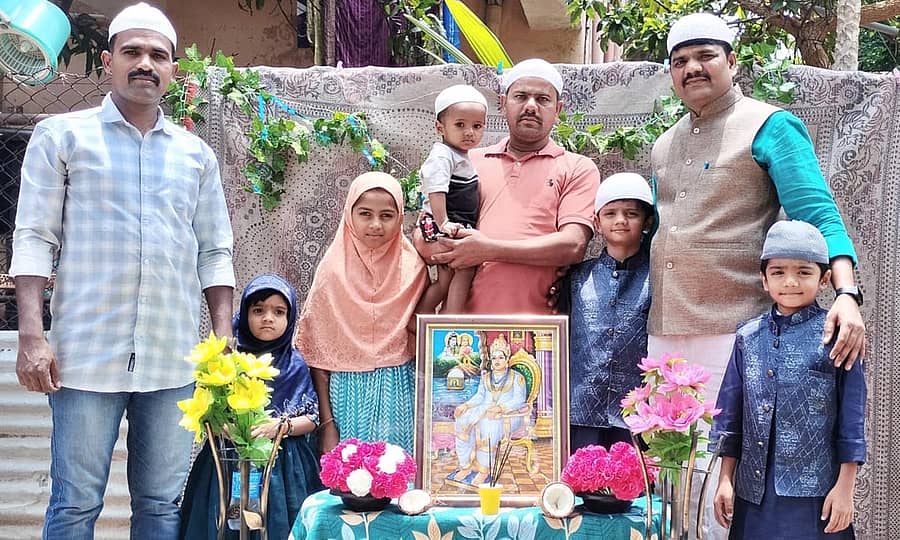 ಸಿಂದಗಿ ತಾಲ್ಲೂಕಿನ ಬೋರಗಿ ಗ್ರಾಮದಲ್ಲಿ ಆಲಗೂರ ಮುಸ್ಲಿಂ ಕುಟುಂಬದವರು ಬಸವ ಜಯಂತಿ ಆಚರಿಸಿದರು