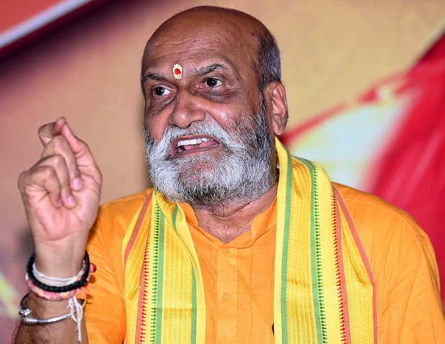 ಪ್ರಮೋದ ಮುತಾಲಿಕ್ 