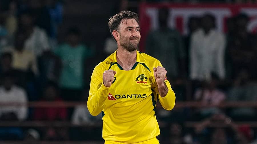 <div class="paragraphs"><p>ಗ್ಲೆನ್ ಮ್ಯಾಕ್ಸ್ವೆಲ್</p></div>