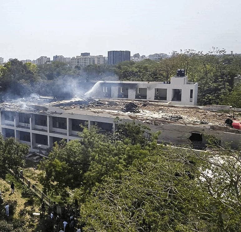 <div class="paragraphs"><p>ಮಂಗಳೂರು ದುರಂತ ಸೇರಿದಂತೆ ಪ್ರಮುಖ ವಿಮಾನ ಅಪಘಾತಗಳು</p></div>