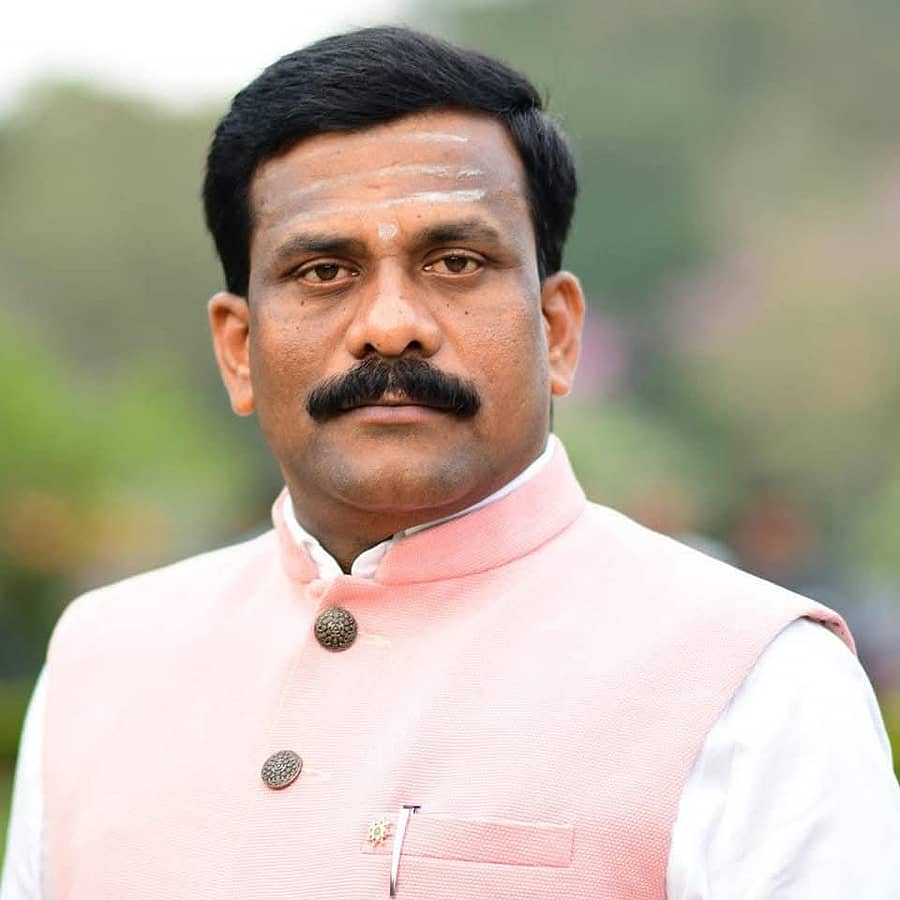 ಶಶಿಧರ ಕೋಸಂಬೆ