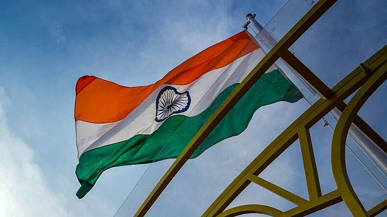 <div class="paragraphs"><p> ತ್ರಿವರ್ಣ ಧ್ವಜ</p></div>