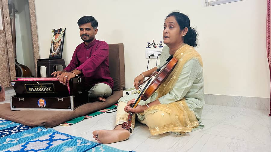 ನಾದಸುಧೆಯಲ್ಲಿ ಪಂಡಿತ್‌ ಸುಜೀತ್‌ ಸುರೇಶ್‌ ಕುಲಕರ್ಣಿ, ವಿದುಷಿ ಟಿ.ಭವ್ಯರಾಣಿ ಸುಜೀತ್‌