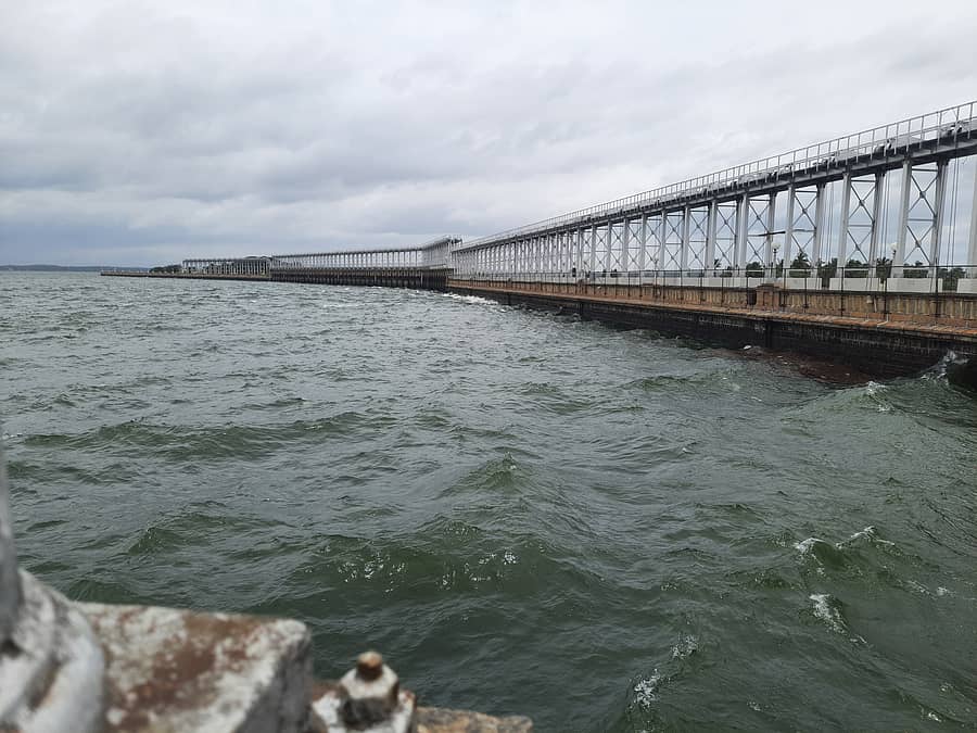 ಮಂಡ್ಯ ಜಿಲ್ಲೆ ಶ್ರೀರಂಗಪಟ್ಟಣ ತಾಲ್ಲೂಕು ಕೃಷ್ಣರಾಜಸಾಗರ ಅಣೆಕಟ್ಟೆಯಲ್ಲಿ ಜಲರಾಶಿಯ ಸೊಗಸು– ಪ್ರಜಾವಾಣಿ ಚಿತ್ರ