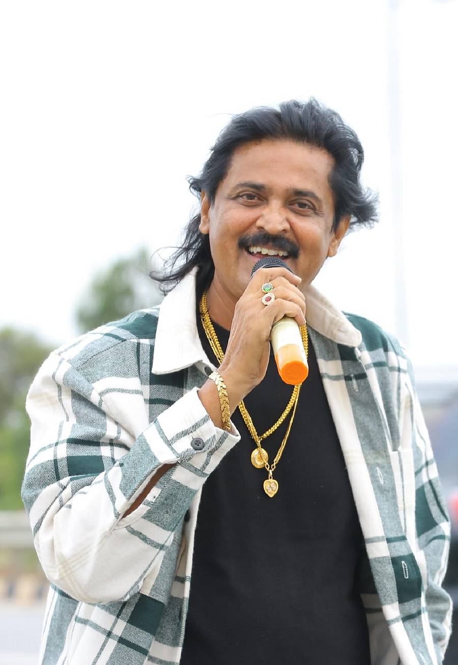 <div class="paragraphs"><p>ಗೋ.ನಾ.ಸ್ವಾಮಿ</p></div>