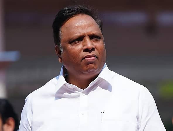 <div class="paragraphs"><p>ಮಹಾರಾಷ್ಟ್ರ ಸಚಿವ ಆಶಿಶ್ ಶೆಲಾರ್</p></div>