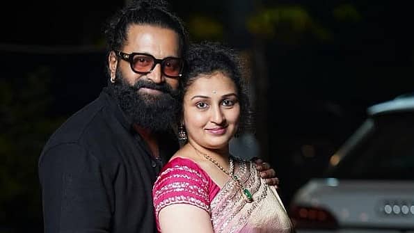 <div class="paragraphs"><p>ರಿಷಬ್‌ ಶೆಟ್ಟಿ ಮತ್ತು&nbsp;&nbsp;ಪ್ರಗತಿ&nbsp;ಶೆಟ್ಟಿ </p></div>
