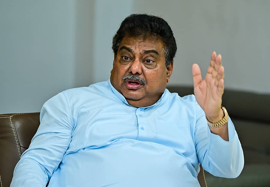 ಎಂ.ಬಿ.ಪಾಟೀಲ, ಬೃಹತ್ ಮತ್ತು ಮಧ್ಯಮ ಕೈಗಾರಿಕಾ ಸಚಿವ