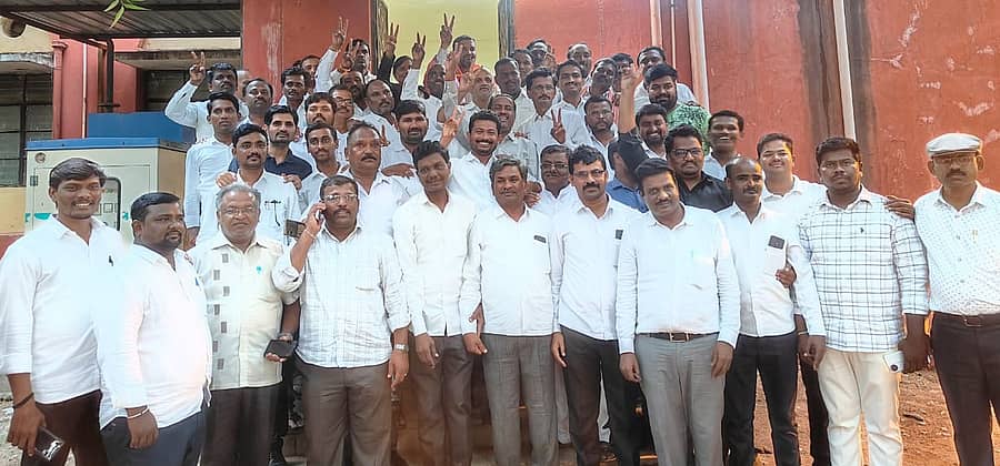 ಶಹಾಪುರ ವಕೀಲರ ಸಂಘದ ಆಡಳಿತ ಮಂಡಳಿಗೆ ಶನಿವಾರ ನಡೆದ ಮತದಾನದಲ್ಲಿ ಯೂಸೂಫ್ ಸಿದ್ದಕಿ ಪ್ಯಾನಲ್ ಗೆಲುವು ಸಾಧಿಸಿತು