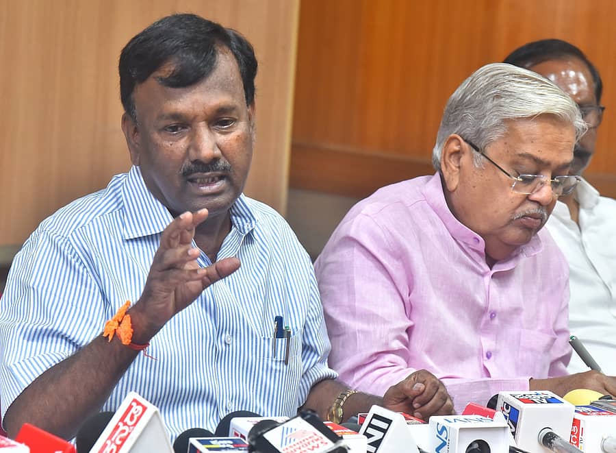 ಎ.ನಾರಾಯಣಸ್ವಾಮಿ, ಗೋವಿಂದ ಕಾರಜೋಳ