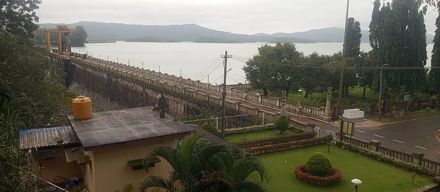 ಕಾರ್ಗಲ್ ಸಮೀಪದ ಲಿಂಗನಮಕ್ಕಿ ಜಲಾಶಯದ ರಮ್ಯ ನೋಟ