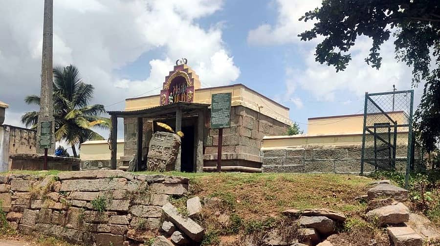 ಚನ್ನಪಟ್ಟಣ ತಾಲ್ಲೂಕಿನ ಕೂಡ್ಲೂರಿನ ಇತಿಹಾಸ ಪ್ರಸಿದ್ಧ ಶ್ರೀರಾಮ ದೇವಾಲಯ