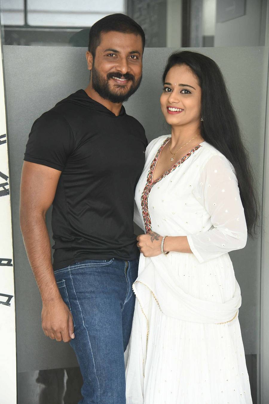 ಅಂಜನ್‌, ಚೈತ್ರ ತೋಟದ