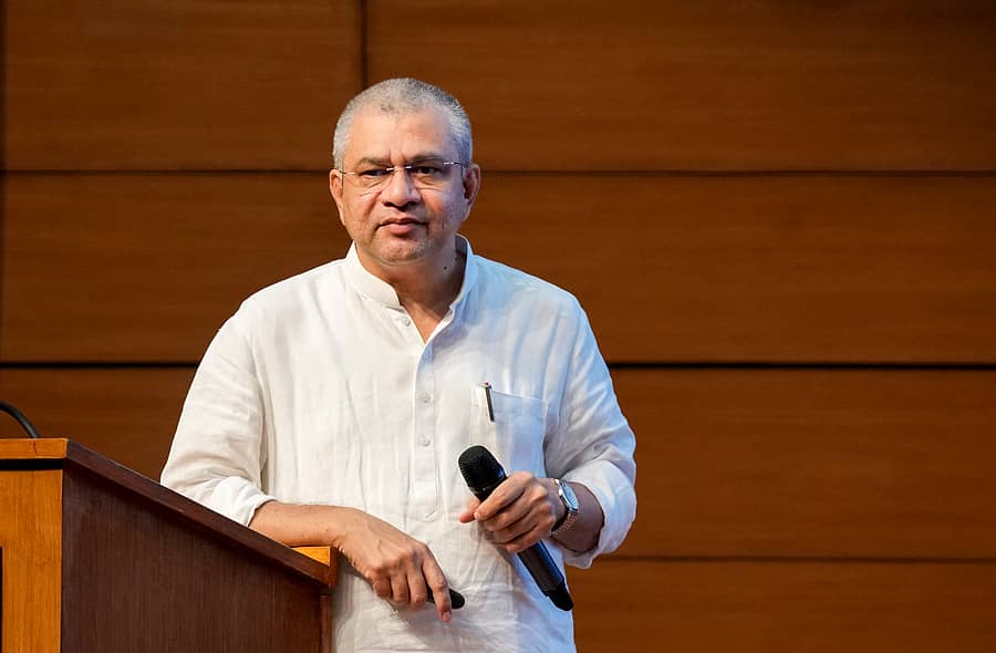 <div class="paragraphs"><p>ಅಶ್ವಿನಿ ವೈಷ್ಣವ್</p></div>