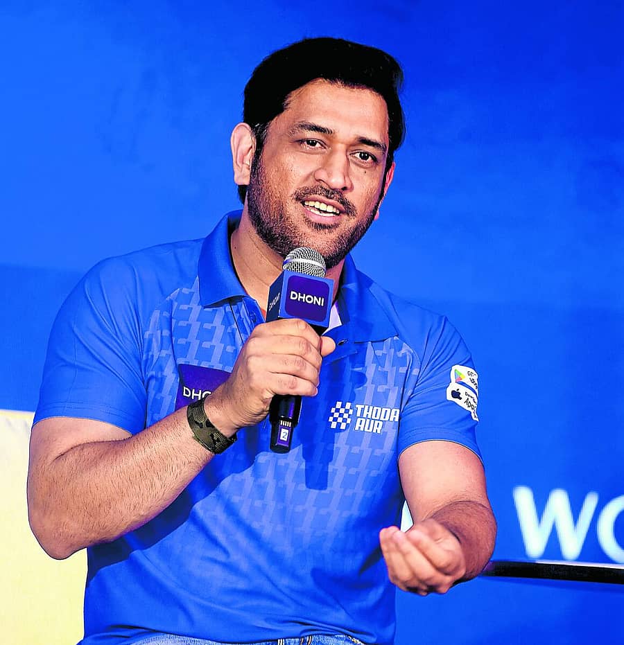 <div class="paragraphs"><p>ಮಹೇಂದ್ರ ಸಿಂಗ್ ಧೋನಿ</p></div>