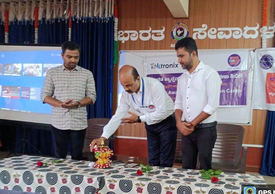 ಶಿರಸಿಯ ಅಸ್ಮಿತೆ ಫೌಂಡೇಶನ್, ಇಂಡಿಯನ್ ಕ್ಯಾನ್ಸರ್ ಸೊಸೈಟಿ ಸಹಯೋಗದಲ್ಲಿ ಆಯೋಜಿಸಿದ್ದ ಕ್ಯಾನ್ಸರ್ ಜಾಗೃತಿ ತರಬೇತಿಯನ್ನು ಗಂಗಾಧರ ಕುಲಕರ್ಣಿ ಉದ್ಘಾಟಿಸಿದರು