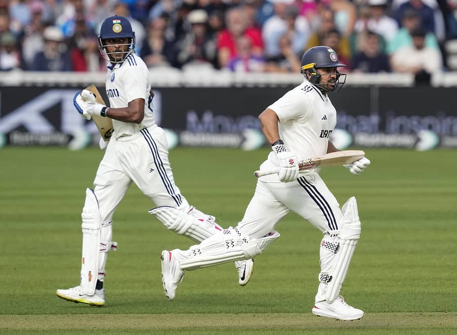 <div class="paragraphs"><p>ಸಾಯಿ ಸುದರ್ಶನ್ ಹಾಗೂ ಕರುಣ್ ನಾಯರ್ (ಬಲ)</p></div>