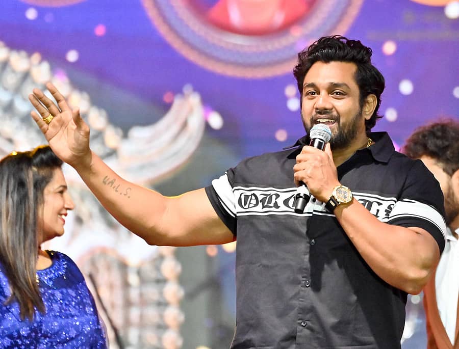 <div class="paragraphs"><p><strong>ಧ್ರುವ ಸರ್ಜಾ</strong></p></div>