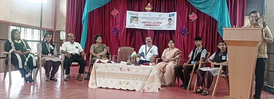 ಬಂಟ್ವಾಳ ತಾಲ್ಲೂಕಿನ ಅಗ್ರಾರ್ ಶಾಲೆಯಲ್ಲಿ ಪದಗ್ರಹಣ ಕಾರ್ಯಕ್ರಮ ಶನಿವಾರ ನಡೆಯಿತು.