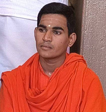 ಚಿಂಚಣಿಯ ನೂತನ ಪೀಠಾಧಿಕಾರಿ ಶಿವಪ್ರಸಾದ ದೇವರು
