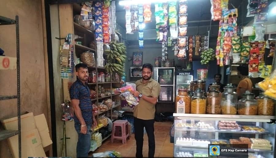 ವಿಟ್ಲದಲ್ಲಿ ನಿಷೇಧಿತ ಪ್ಲಾಸ್ಟಿಕ್ ವಶಪಡಿಸಿಕೊಳ್ಳಲಾಯಿತು