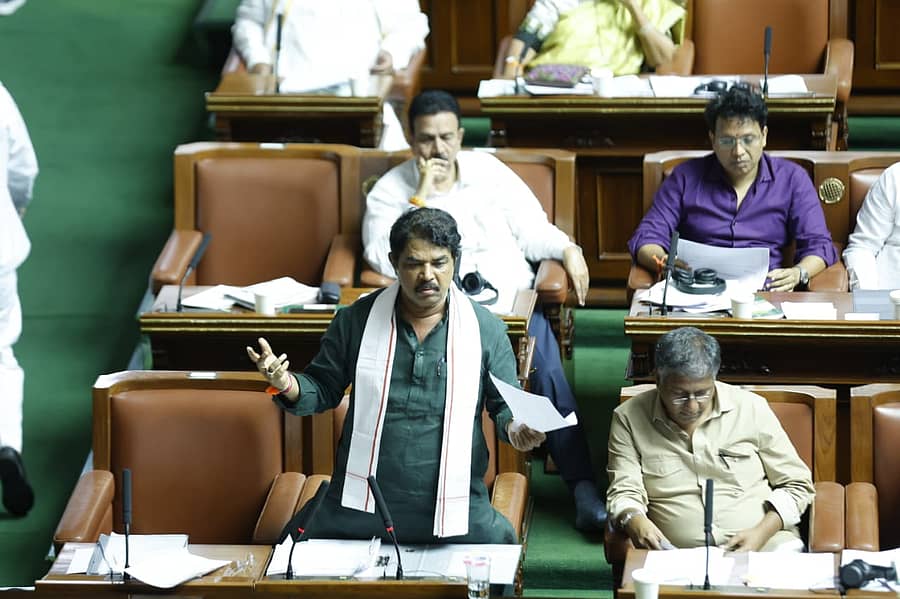 ಆರ್‌.ಅಶೋಕ ವಿಧಾನಸಭೆಯಲ್ಲಿ ಮಾತನಾಡಿದರು.