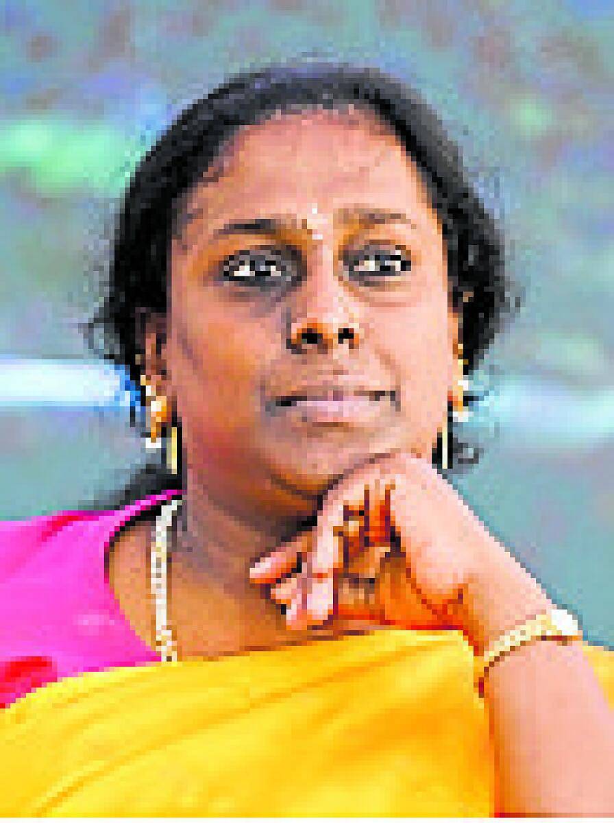 <div class="paragraphs"><p>ಅಕೈ ಪದ್ಮಶಾಲಿ</p></div>