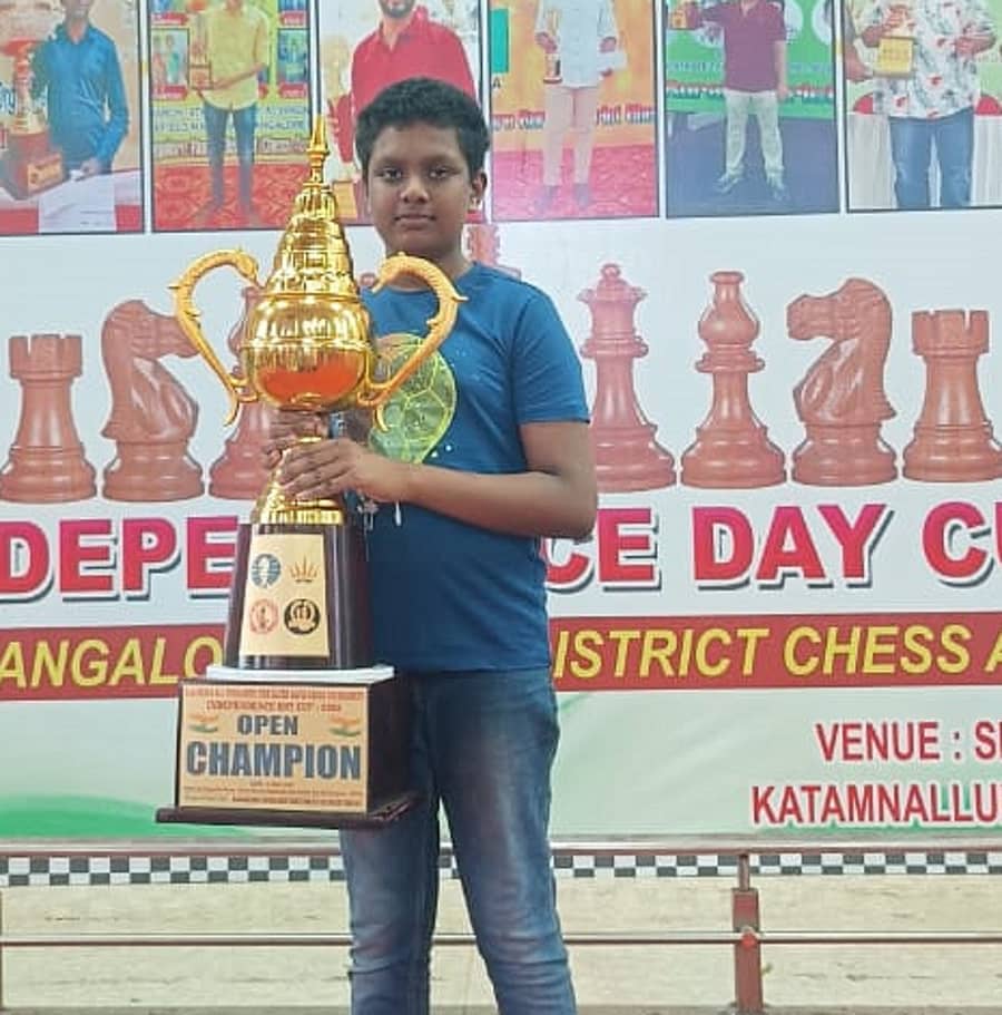 ಸಿದ್ಧಾಂತ್ ಪೂಂಜಾ